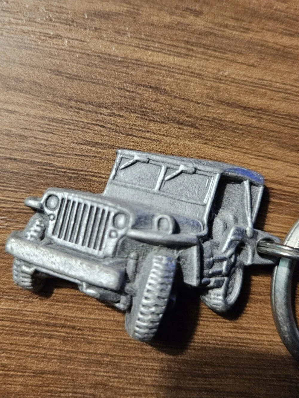 Jeep Willys Genuine Pewter Bestop Vintage Keychain